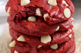 Crimson Velvet Cake Combine Cookies
