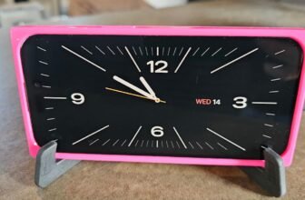 Easy methods to flip your outdated iPhone into an alarm clock