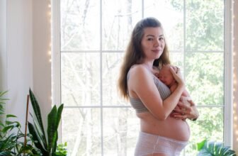 The right way to Really feel Higher in Your Physique After Beginning: 5 Postpartum Restoration Necessities